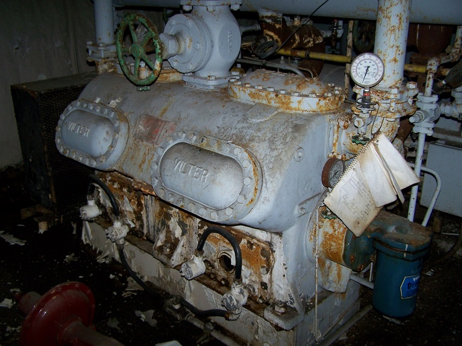 LIQUIDATION* (4) used Ammonia Compressors, Vilter Manufacturing, Size 4412-84, 100 HP, with after coolers piping and controls.  